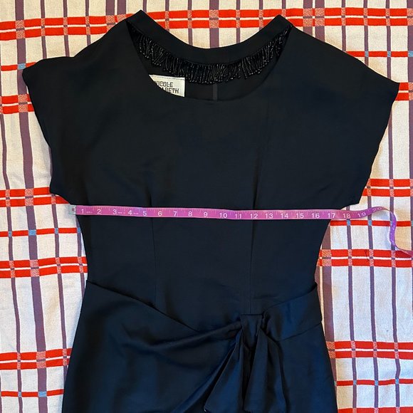 VINTAGE 1990s NICOLE ELIZABETH BLACK MIDI DRESS WITH BLACK BEAD DETAIL. SZ 9/10 - Picture 7 of 9